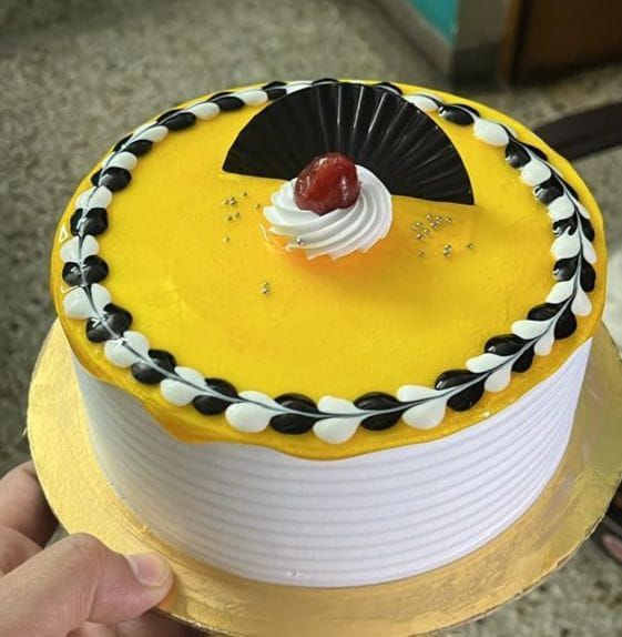 Pineapple Cake 1 Kg